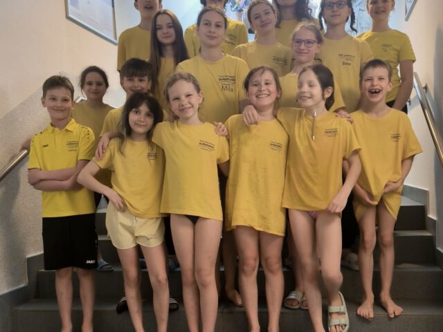 Wettkampfwochenende in der Rohland-Matthes-Schwimmhalle in Erfurt